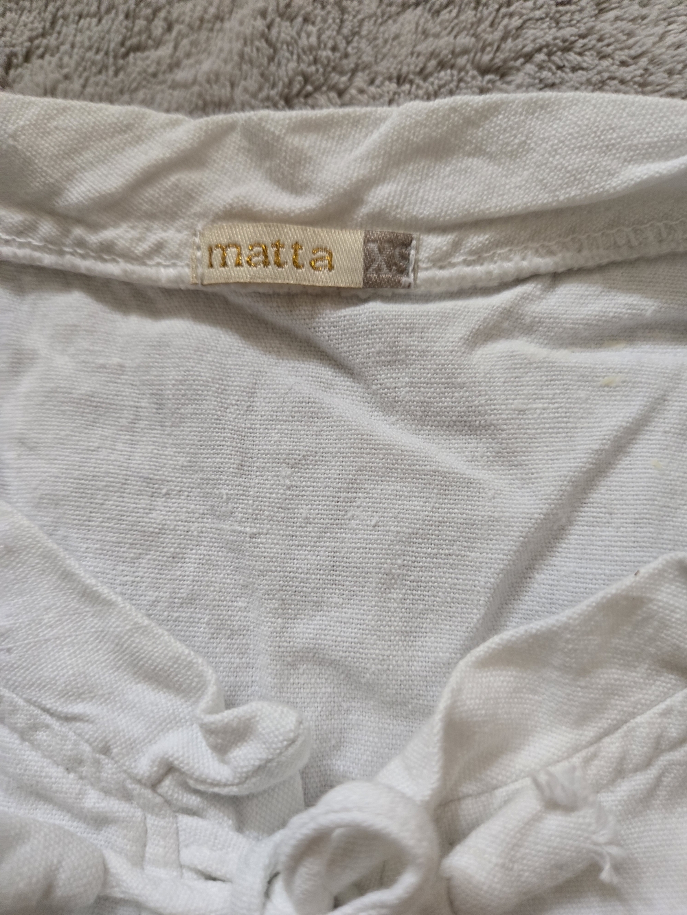 Matta White Tie-Front Long Sleeve - Picture 2 of 5